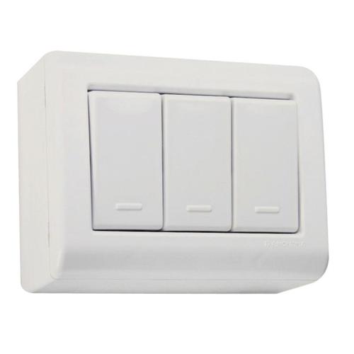 Conjunto de sobrepor com 3 interruptores simples 10A - LizFlex Conjunto de sobrepor com 3 interruptores simples 10A - LizFlex