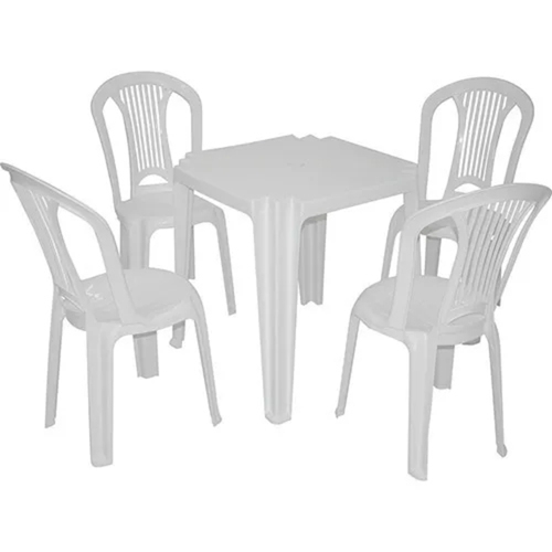 Conjunto de mesa com 4 cadeiras plásticas Atlântida