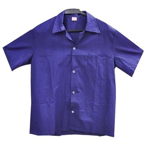 Camisa de brim com botões manga curta Camisa de brim com botões manga curta
