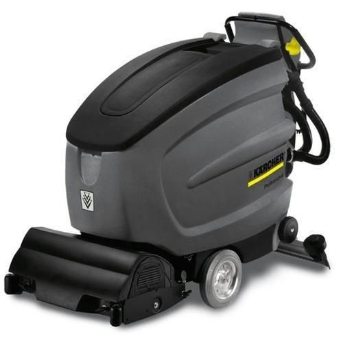 Lavadora Secadora de pisos 1900 watts para operação pedestre - BR 5560 W Lavadora Secadora de pisos 1900 watts para operação pedestre - BR 5560 W