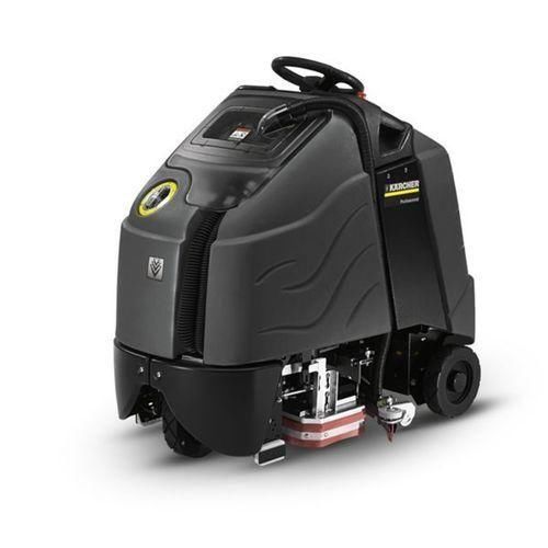 Lavadora Secadora de pisos 2.250 watts para operação a bordo - BR 6095 RS Lavadora Secadora de pisos 2.250 watts para operação a bordo - BR 6095 RS