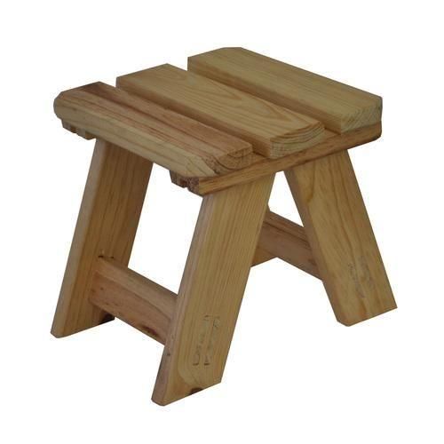 Banqueta em madeira 25 x 26 cm - BANQ-25Q Banqueta em madeira 25 x 26 cm - BANQ-25Q