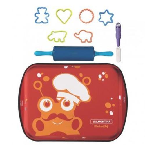 Conjunto assadeira e formas para biscoito com 9 peças Conjunto assadeira e formas para biscoito com 9 peças
