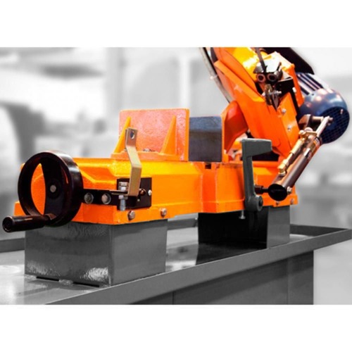 Serra de fita horizontal / vertical com capacidade de corte até 180 mm - FM18S Serra de fita horizontal / vertical com capacidade de corte até 180 mm - FM18S