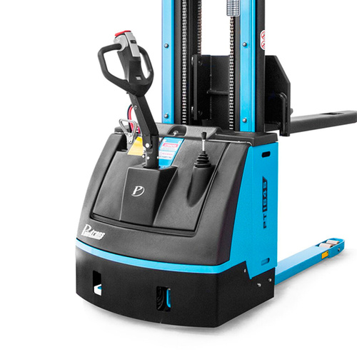 Empilhadeira eltrica elevao 4,50 m capacidade 1.600 kg trao eltrica - PT16/45