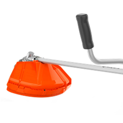 Kit Roçadeira lateral a gasolina 1,2 hp 131R + Óleo para motor motosserra e roçadeira 500 ml PRO Kit Roçadeira lateral a gasolina 1,2 hp 131R + Óleo para motor motosserra e roçadeira 500 ml PRO