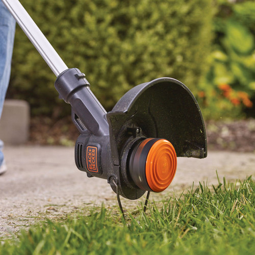 Aparador de grama a bateria 20 volts - LST201 110V/220V Aparador de grama a bateria 20 volts - LST201 110V/220V