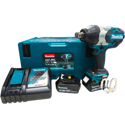 Chave de impacto a bateria 18V 5.0 Ah encaixe 3/4 com 2 baterias e maleta - DTW1001RTJ   110V/220V Chave de impacto a bateria 18V 5.0 Ah encaixe 3/4 com 2 baterias e maleta - DTW1001RTJ   110V/220V