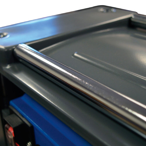 Plaina desengrossadeira 2.000 watts com profundidade de corte de 3 mm - PDJ.310 220V Plaina desengrossadeira 2.000 watts com profundidade de corte de 3 mm - PDJ.310 220V