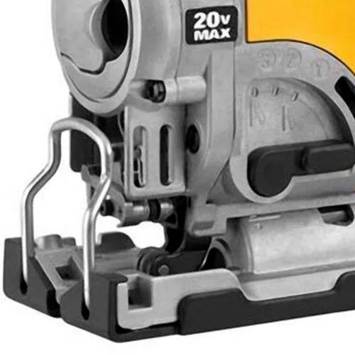 Serra tico tico a bateria 20 volts corte máximo de 135 mm Sem Bateria - DCS331 Serra tico tico a bateria 20 volts corte máximo de 135 mm Sem Bateria - DCS331