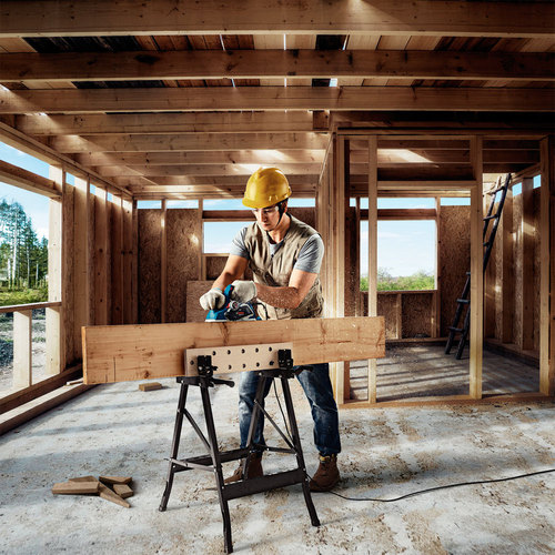 Plaina eltrica 700 watts corte por passada de 2,6 mm - GHO 700  220V