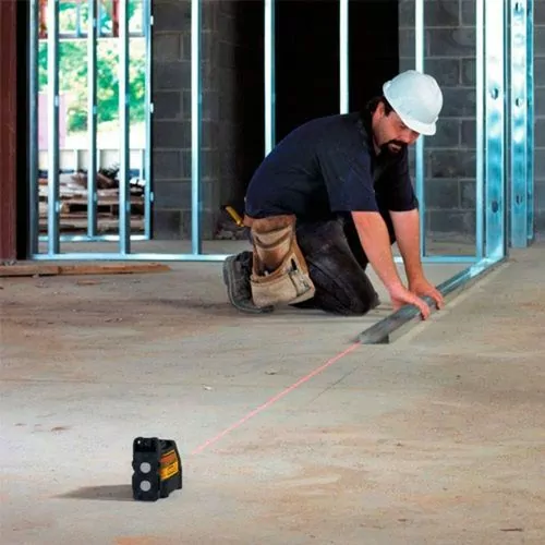 Nível a laser automático com alcance de 15 metros - DW088K
