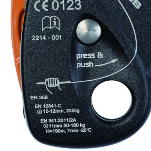 Descensor autoblocante antip�nico para descida e subida