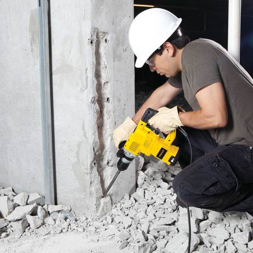 Martelete Perfurador e Rompedor 1.250 watts 3,5 joules SDS Plus com kit de acessórios - STHR1232K  220V Martelete Perfurador e Rompedor 1.250 watts 3,5 joules SDS Plus com kit de acessórios - STHR1232K  220V