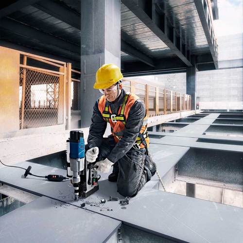 Furadeira com base magntica 1.200 watts 2 velocidades - GBM 50-2  220V