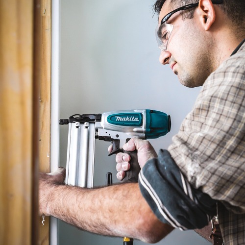 Pinador pneumático capacidade de 15 a 50 mm tipo  Pinador pneumático capacidade de 15 a 50 mm tipo