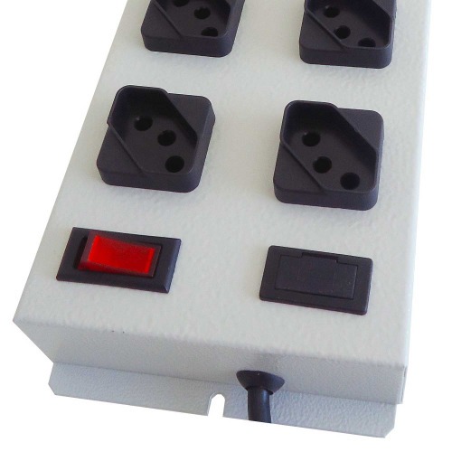 Filtro de linha 10 tomadas 1,1 metro 10A preto Filtro de linha 10 tomadas 1,1 metro 10A preto