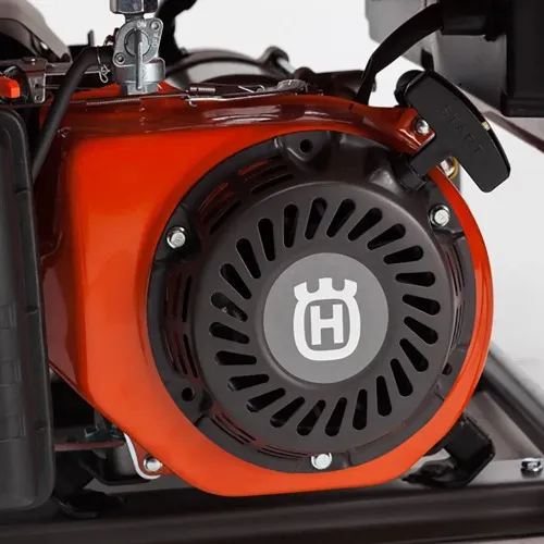 Gerador de energia 6,0 Kva a gasolina partida elétrica Trifásico 220V - G5500P