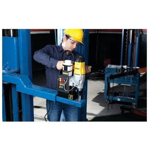 Furadeira com base magnética 1150 watts 2 velocidades mecânicas - DWE1622K  220V