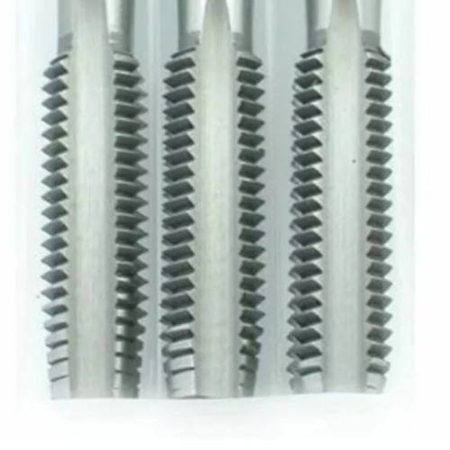 Jogo de macho manual 3/4 x 10 com 3 peas DIN 351