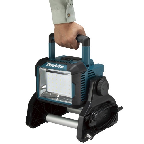 Refletor led hbrido a bateria 18V e 220V 3000 lmens Sem Bateria - DML811  220V
