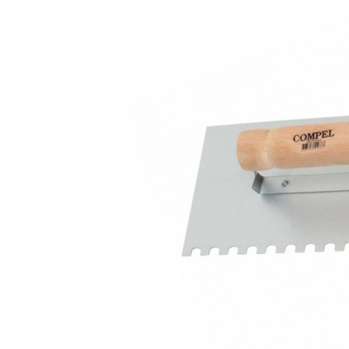 Desempenadeira em aço dentada com cabo de madeira 12 x 25,5 cm Desempenadeira em aço dentada com cabo de madeira 12 x 25,5 cm