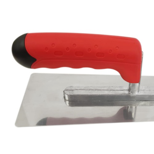 Desempenadeira de inox com cabo emborrachado  Desempenadeira de inox com cabo emborrachado