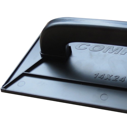 Desempenadeira plstica de base lisa 14 x 24 cm