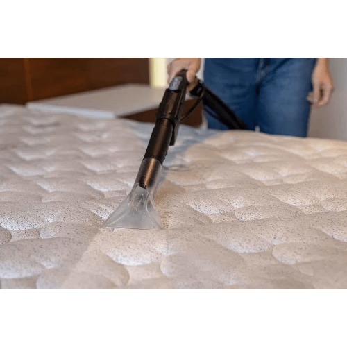 Extratora de carpetes e aspirador 15 Litros 1600 watts - Puzzi 4/15 110V Extratora de carpetes e aspirador 15 Litros 1600 watts - Puzzi 4/15 110V