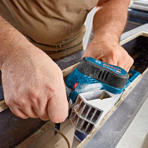 Plaina a bateria 12V Brushless corte por passada de 2 mm Sem Bateria - GHO 12V-20