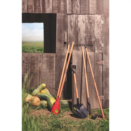 Pá de bico com cabo de madeira terminal  Pá de bico com cabo de madeira terminal