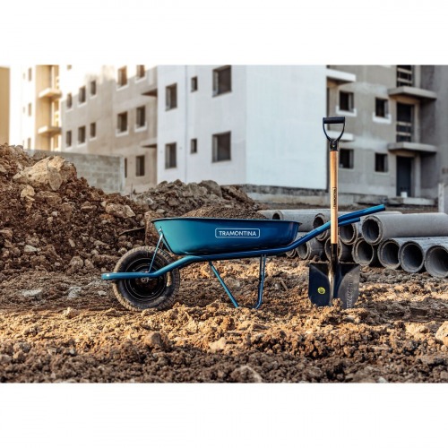 Pá de bico com cabo de madeira terminal  Pá de bico com cabo de madeira terminal