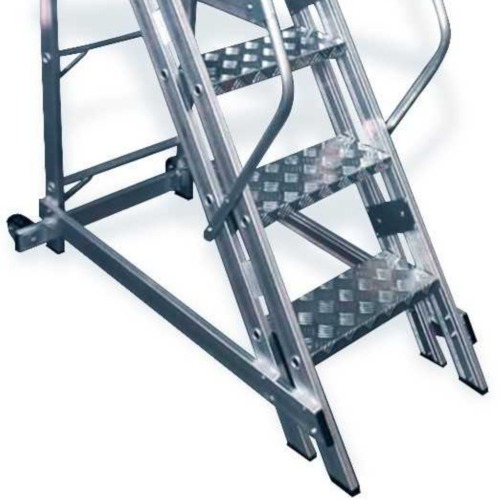 Escada plataforma de alumínio 1.0 m c/ 3 degraus + patamar  Escada plataforma de alumínio 1.0 m c/ 3 degraus + patamar