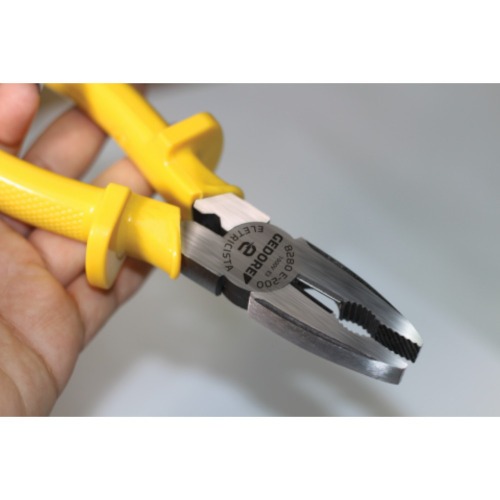 Alicate universal isolado para eletricista 8 Alicate universal isolado para eletricista 8