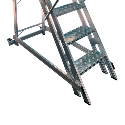 Escada plataforma de alumnio 1.25 m c/ 4 degraus + patamar 