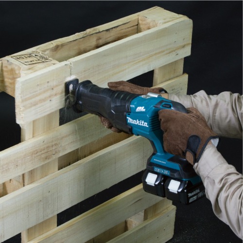 Serra sabre a bateria 18 Volts velocidade variável Sem Bateria - DJR360Z Serra sabre a bateria 18 Volts velocidade variável Sem Bateria - DJR360Z