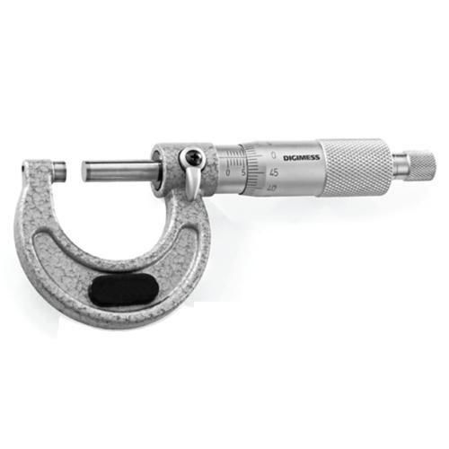 Micr�metro externo de ferro fundido capacidade de 25 - 50 mm exatid�o de 0,004 mm