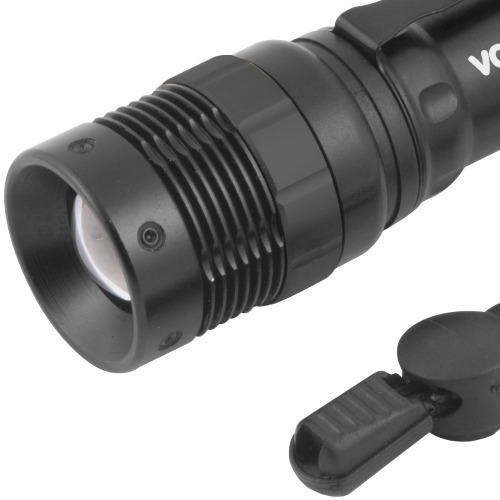 Lanterna superled cree recarregável a bateria - LRV 135 110V/220V Lanterna superled cree recarregável a bateria - LRV 135 110V/220V