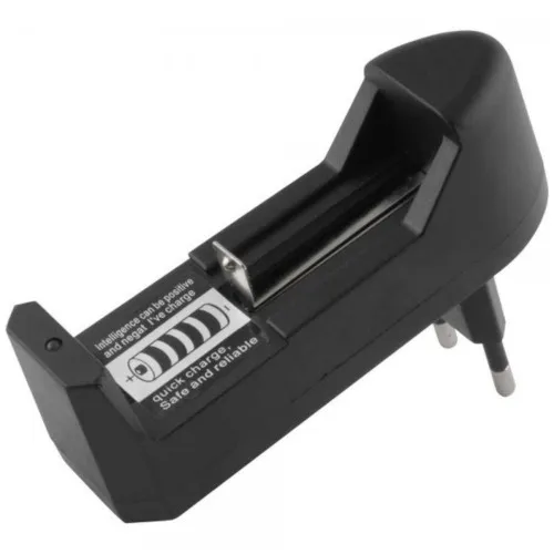 Lanterna superled cree recarregável a bateria - LRV 135  110V/220V