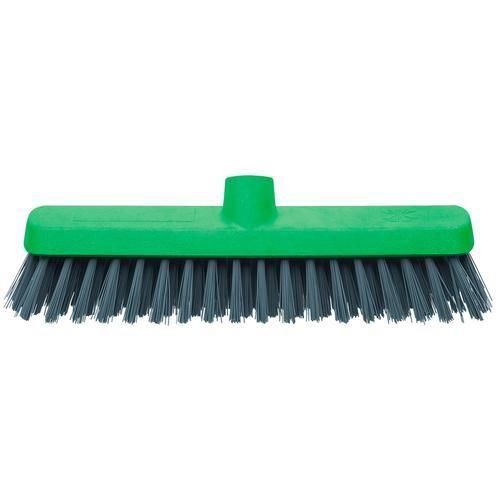 Vassoura tipo escovão com cabo de madeira - SUPER PRO Vassoura tipo escovão com cabo de madeira - SUPER PRO