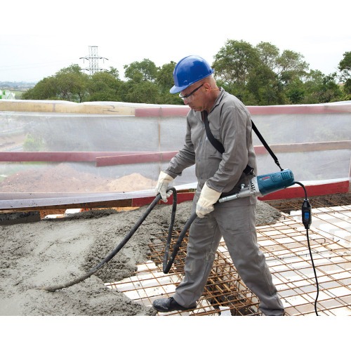 Motor vibratrio porttil para concreto 2.200 watts  com mangote - GVC22EX  220V