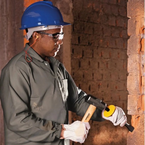 Marreta oitavada 0,5 kg com cabo de madeira Marreta oitavada 0,5 kg com cabo de madeira