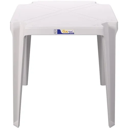 Conjunto de mesa Coruripe com 4 cadeiras plásticas sem braço