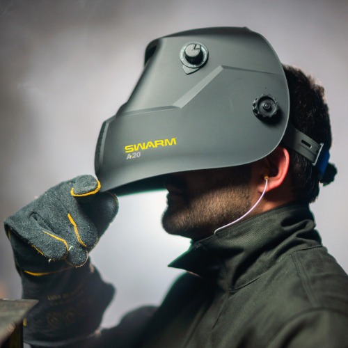 Máscara de solda com escurecimento automático tonalidade de 9 a 13 - SWARM A20 Máscara de solda com escurecimento automático tonalidade de 9 a 13 - SWARM A20