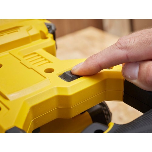 Serra meia esquadria a bateria 20 volts 7.1/4