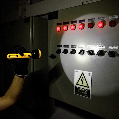 Lanterna recarregável 80-100 lúmens bateria de lítio - LRV 100L Lanterna recarregável 80-100 lúmens bateria de lítio - LRV 100L