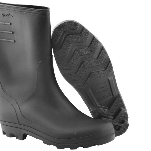 Bota de PVC preta cano médio sem forro Bota de PVC preta cano médio sem forro