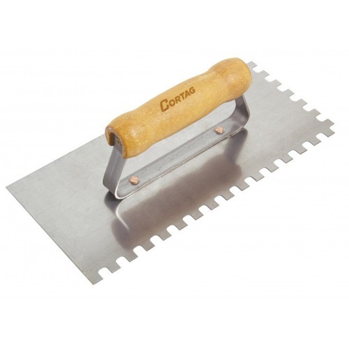 Desempenadeira em ao dentada com cabo de madeira 8x8mm