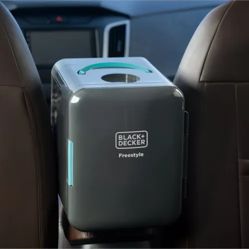 Mini geladeira portátil 4L elétrica bivolt e 12 volts com função aquecer - MR60 Freestyle  110V/220V