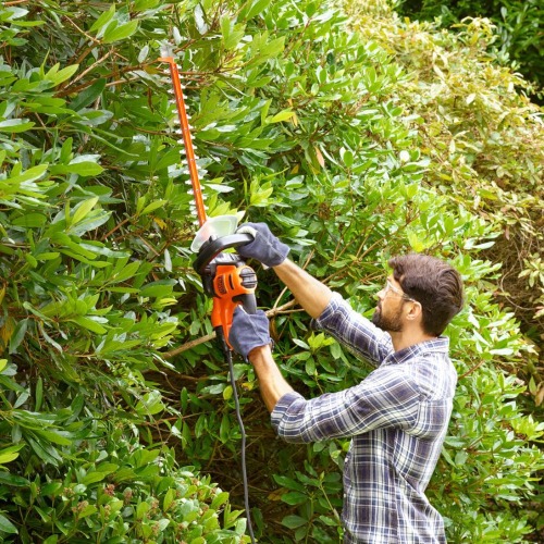 Aparador de cerca viva elétrico 500 watts 560 mm - BEHTS401 110V Aparador de cerca viva elétrico 500 watts 560 mm - BEHTS401 110V